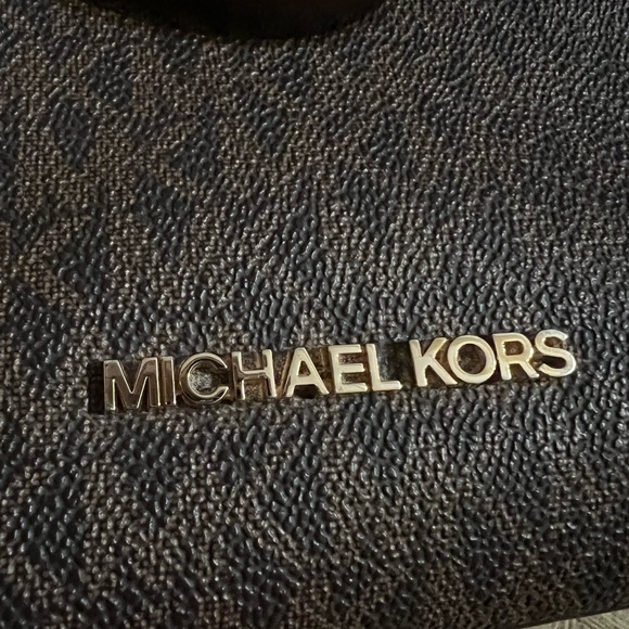 Michael Kors Hamilton Satchel - Picture 15 of 17